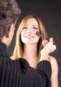 Valentina Olla nella fase ‘make-up’