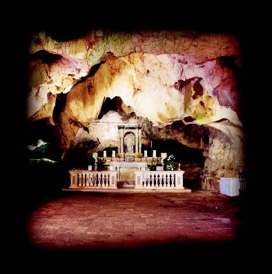 Grotta di San Michele