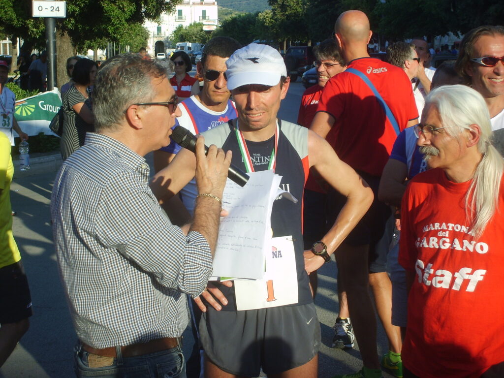 500 atleti per la Maratona del Gargano, il campione mondiale Calcaterra: emozionante il panorama e ottima l’organizzazione